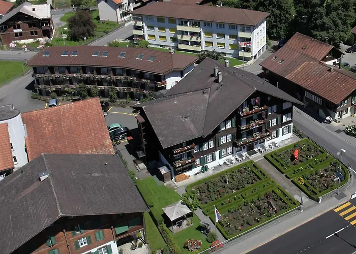 Swiss 3*