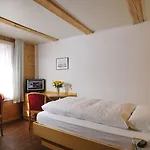 ホテル スイス 3*