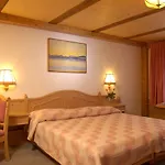ホテル スイス 3*